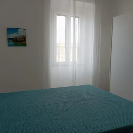 Διαμέρισμα Casa Aurora, Il Mare E Il Centro A Portata Di Mano Βιέστε