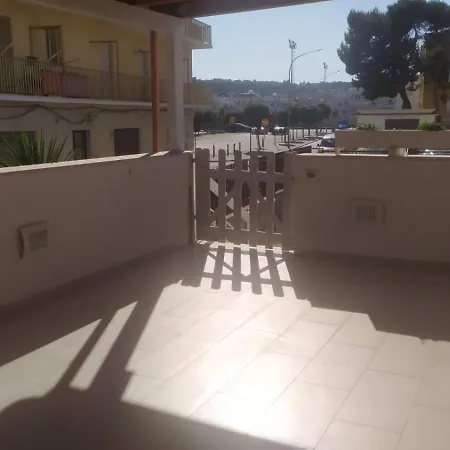 Casa Aurora, Il Mare E Il Centro A Portata Di Mano Βιέστε