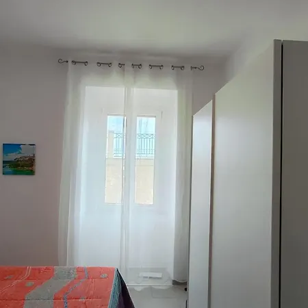 Διαμέρισμα Casa Aurora, Il Mare E Il Centro A Portata Di Mano *
