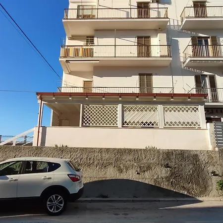 Casa Aurora, Il Mare E Il Centro A Portata Di Mano Βιέστε